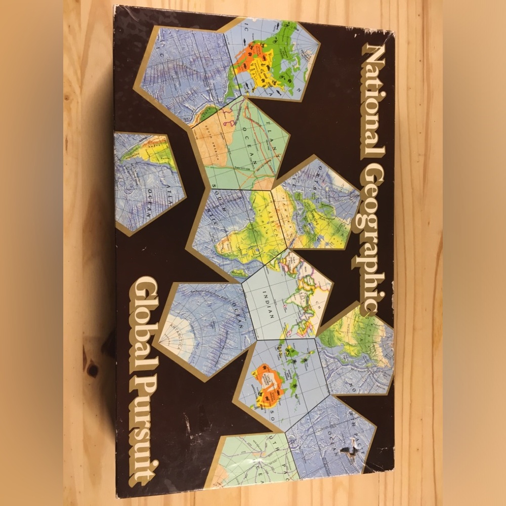 Vintage 1987 National Geographic Global Pursuit Board Game Geography Wall Map